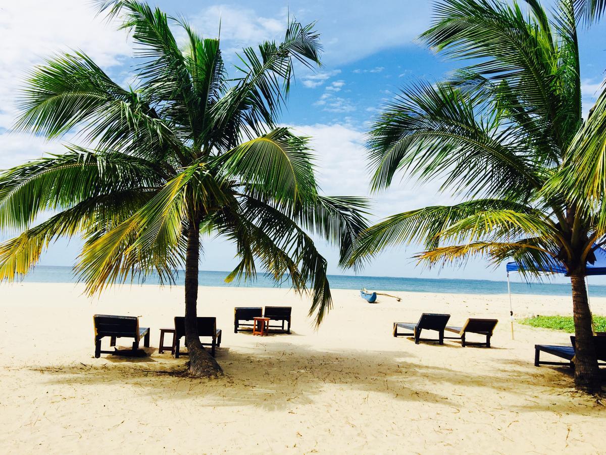 Aqua Marine Beach Resort Пасікуда Екстер'єр фото