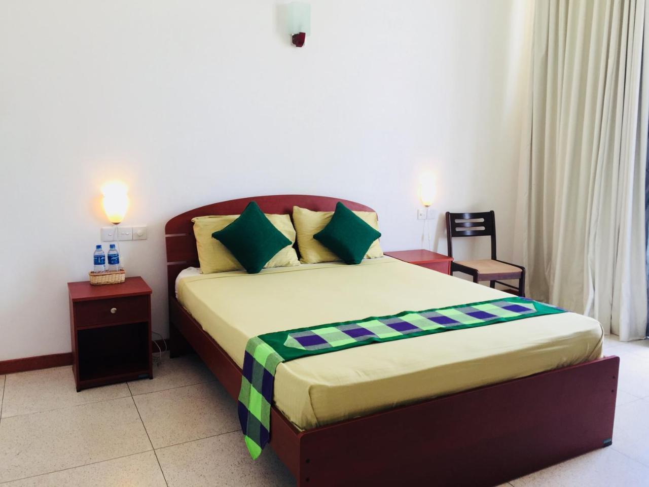 Aqua Marine Beach Resort Пасікуда Екстер'єр фото